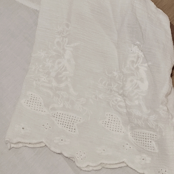 100% Ladies' Cotton Embroidery Blouse - Picture 4 of 4